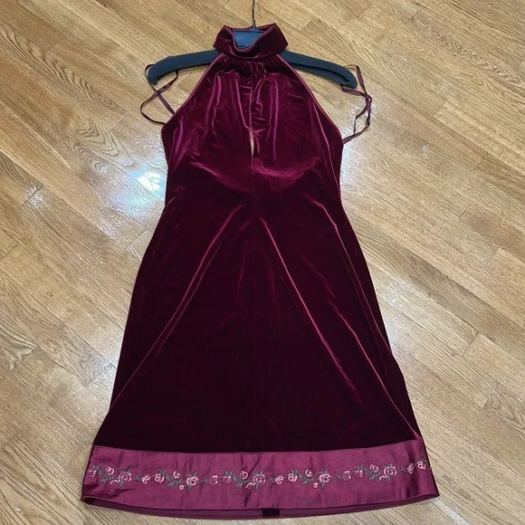 Adrianna Papell | Dresses | Gorgeous Arianna Patel Velvet Mini Dress | Poshmark Adrianna Papell | Dresses | Gorgeous Arianna Patel Velvet Mini Dress | Poshmark